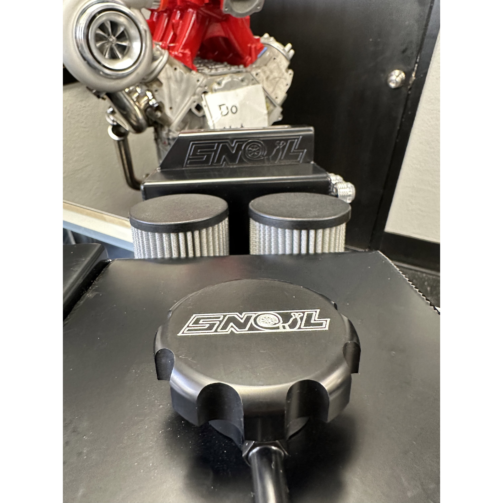 99-06 GM Truck coolant tank & catch can combo